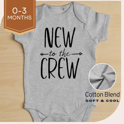 Miniatura 5 de Juego de regalo de embarazo – New Mom and Daddy Est 2026 Juego de tazas de 11 onzas con mameluco "Adventure Awaits & New to Crew" de 0 a 3 meses