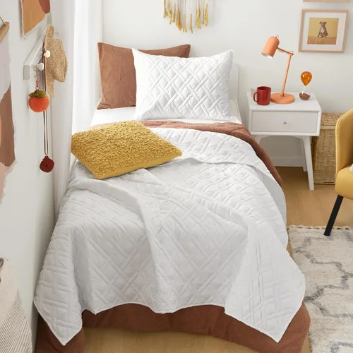 Miniatura 41 de Comfort Spaces Juego de edredón de tamaño King extragrande de color blanco de 120 x 118 pulgadas, colcha acolchada de microfibra ligera de verano
