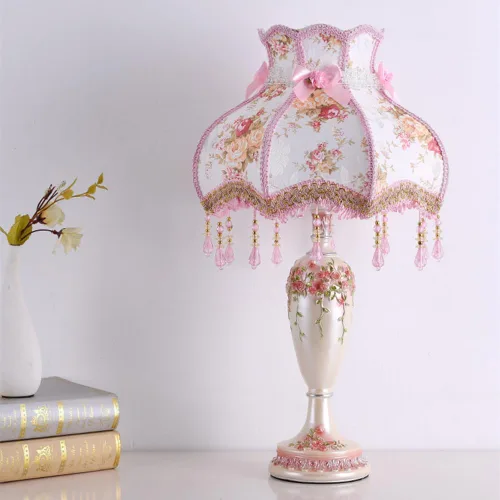 Miniatura 4 de Lámpara de Estilo Victoriano Rosa Lámpara de Mesa Pastoral Romántica Europea Lámpara de Pie Pastoral Forma de Vaso 1 Cabeza Flor de Tela con Bordes
