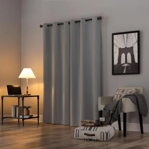 Miniatura 2 de Sun Zero Cyrus - Par de paneles de cortinas térmicas 100 % opacas con ojales, 40 x 84 pulgadas Gris plateado