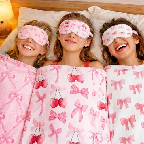 Miniatura 6 de Fanfanwin 18 piezas de suministros para fiesta de pijamas para niñas, 6 estilos de linda manta con lazo rosa, 6 cintas para la cabeza de spa