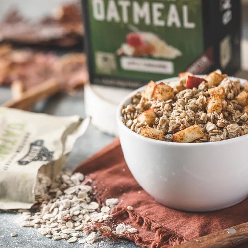Miniatura 8 de Kodiak Cakes Paquetes de avena instantánea, manzana y canela, alto contenido en proteínas, 100% granos integrales, 6 cajas con 6 paquetes cada una