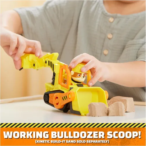 Miniatura 4 de Rubble & Crew, camión juguete Charger’s Crane Grabber con partes móviles y una figura de acción coleccionable, juguetes para niños mayores de 3 años
