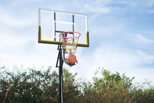 Miniatura 3 de SKLZ Accesorio de retorno de baloncesto Kick-Out