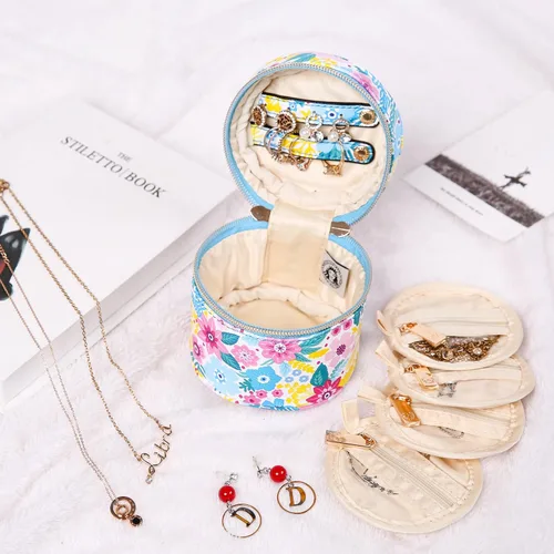 Miniatura 6 de Angelina's Palace Estuche organizador de joyas redondo Bolsa de viaje Regalos de dama de honor Caja de cuero vegano para collar, aretes, pulsera