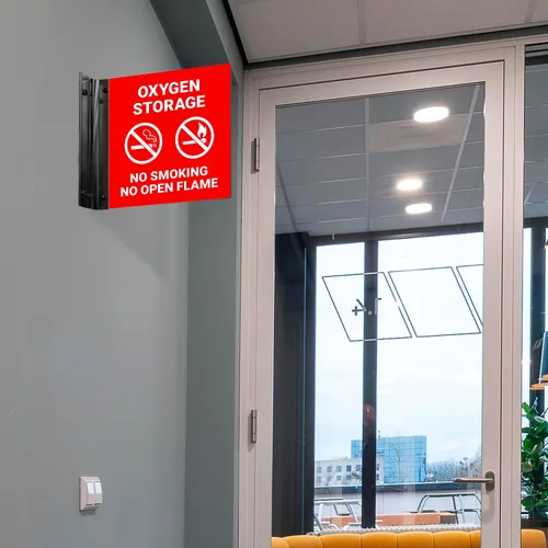Miniatura 2 de Letrero de almacenamiento de oxígeno con texto en inglés "No Smoking No Open Flame Projecting", doble cara, 6x6 pulgadas, ACM, con accesorio negro