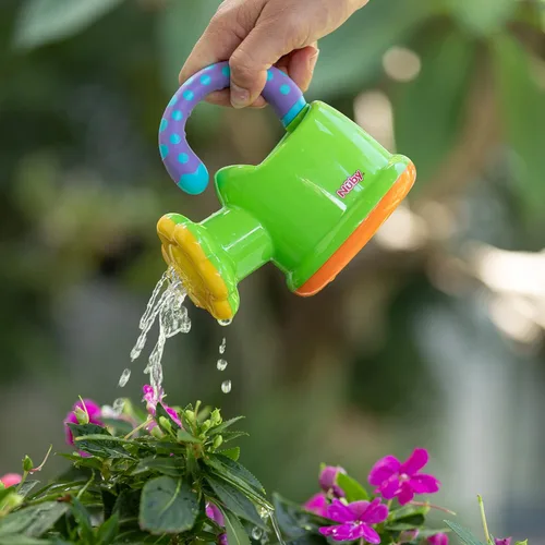 Miniatura 10 de Nuby Regadera de baño o juguete al aire libre para niños pequeños y niños, juego exterior de primavera y verano, a partir de 18 meses, artículos