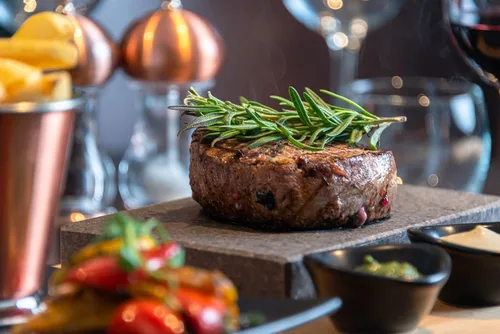 Miniatura 2 de Black Rock Grill Bistec, parrilla de piedra caliente - Roca caliente chisporroteante, parrilla de interior, piedra de cocción con moldes negros mate
