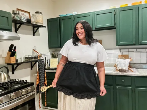 Miniatura 4 de Delantal vintage de algodón de talla grande para cocina, con dos bolsillos, gran regalo para mujeres con lazos extra largos
