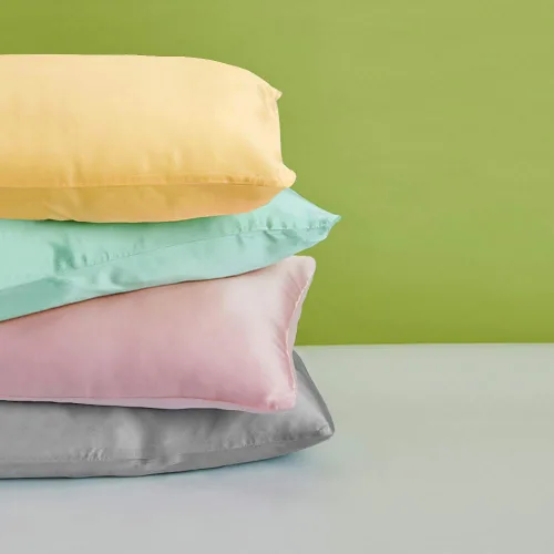 Miniatura 4 de FLXXIE Paquete de 2 fundas de almohada de satén con cremallera para niños pequeños, 13 x 18 pulgadas, lujosas y sedosas, suaves, de viaje