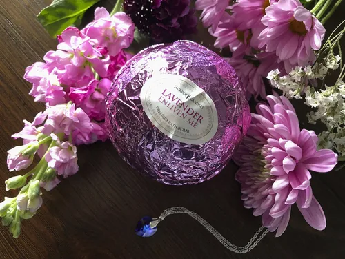 Miniatura 5 de Enliven Me - Bomba de baño de lavanda con collar creado con cristal extra grande de 10 onzas, fabricada en Estados Unidos
