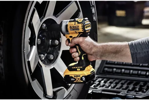 Miniatura 7 de DEWALT DCF913B 20V MAX* 3/8 pulgadas Llave de impacto inalámbrica con yunque de anillo de cerdo (solo herramienta)