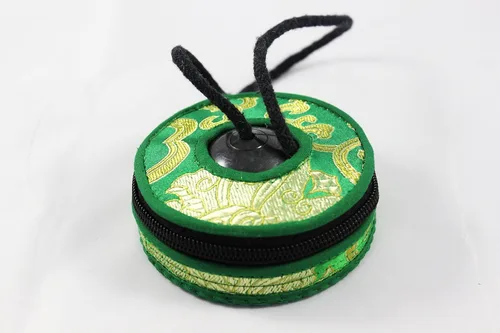 Miniatura 5 de Tingsha/Campana de meditación tibetana/platillos de dedo con funda de seda gratis por Nepalese Handicraft Zone (color oscuro (color antiguo))