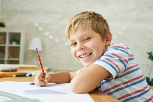 Miniatura 6 de Madisi Lápices de incentivos coloridos surtidos, #2 HB, paquete de 150 10 diseños, bonitos lápices divertidos a granel para niños