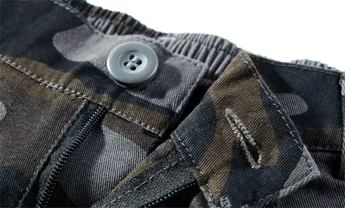 Miniatura 2 de EAEAO Pantalones cortos cargo de camuflaje para hombre de ajuste relajado con múltiples bolsillos de algodón