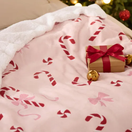 Miniatura 5 de Bedsure Manta de Navidad rosa – Manta sherpa suave y cálida para sofá, cama, regalos de decoración de Navidad rosa de 50 x 60 pulgadas