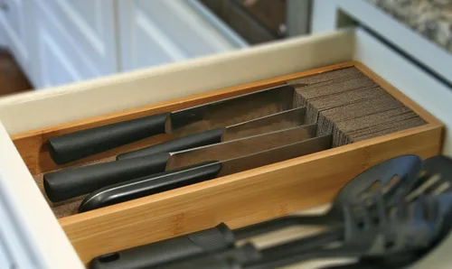 Miniatura 2 de KNIFEdock Organizador de cuchillos de bambú para cajones de cocina, bloque de cuchillos de 15 pulgadas con compuesto de corcho, ahorro de espacio