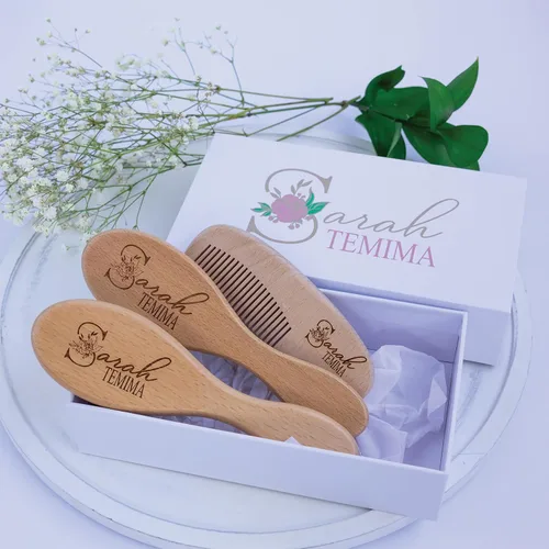 Miniatura 2 de Juego de cepillos de madera personalizados para bebé niña Juego de cepillo y peine de madera para bebé Regalo personalizado para bebés Regalo