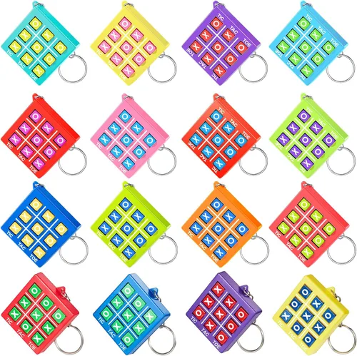 Miniatura 13 de Hicarer 16 llaveros de fiesta de Tic Tac Toe para fiesta de cumpleaños a granel, regalos de fin de año para estudiantes, niños de 8 a 12 años