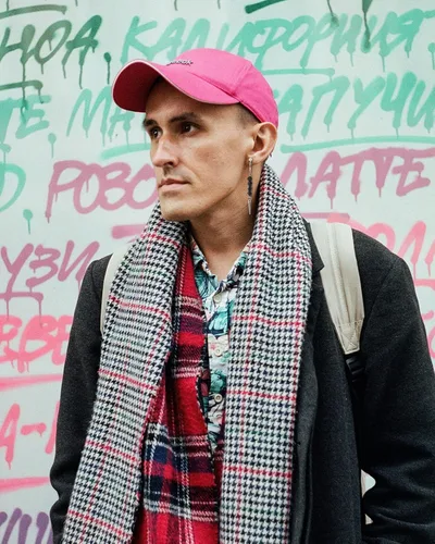 Miniatura 6 de Abitoncc Pendientes Stranger Billy Demogorgon al revés con bombilla del alfabeto, aretes colgantes de joyería para hombres, mujeres y niñas