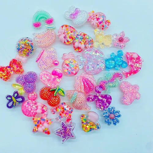 Miniatura 7 de Coio 30 dijes brillantes para zapatos de niñas de resina dura para crock Bubble Slides sandalias zuecos de color rosa lindos zapatos decoraciones