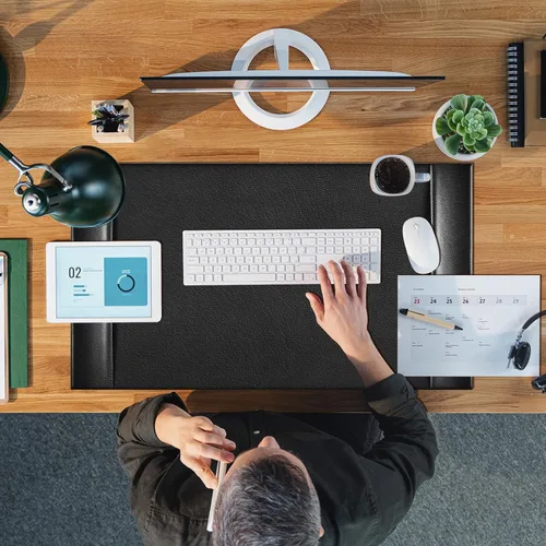 Miniatura 5 de Protector de Escritorio de Cuero 30" x 18" Almohadilla de Escritorio de Cuero con Rieles Laterales Tapete de Escritorio para Oficina Hogar Lugar