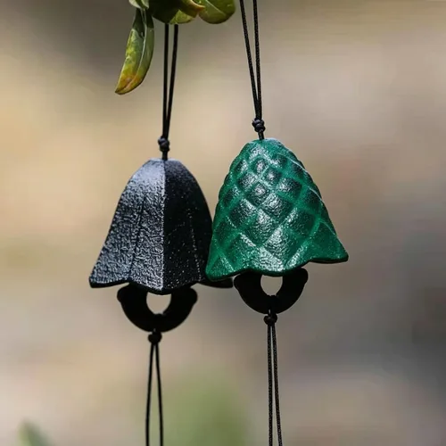 Miniatura 23 de Juego de 2, campanillas de viento pequeñas de la suerte tradicionales japonesas para exteriores, campana de viento de templo bendito de hierro