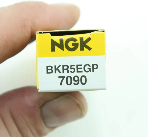 Miniatura 8 de NGK 7090 bujías de platino G-Power, BKR5EGP, 6 unidades NUEVAS