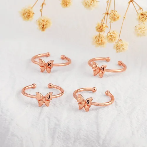 Miniatura 7 de Ailetop Anillos de mariposa apilables para mujeres, adolescentes y niñas, anillos iniciales chapados en oro para mujeres y niñas, anillo de mariposa