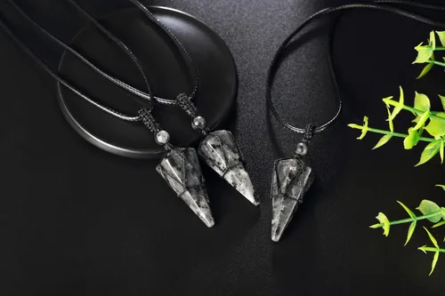 Miniatura 6 de XIANNVXI - Collar con piedra puntiaguda de cristal curativo, cuerda negra ajustable, collar con dije de piedra preciosa natural, joyería