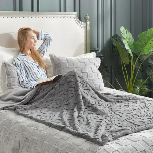 Miniatura 3 de Cozy Bliss - Manta decorativa de piel sintética, de jacquard, mullida, afelpada, suave, gruesa y de verano, para sofá, sala de estar y dormitorio