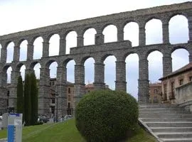 Miniatura 2 de Kit modelo acueducto de Segovia