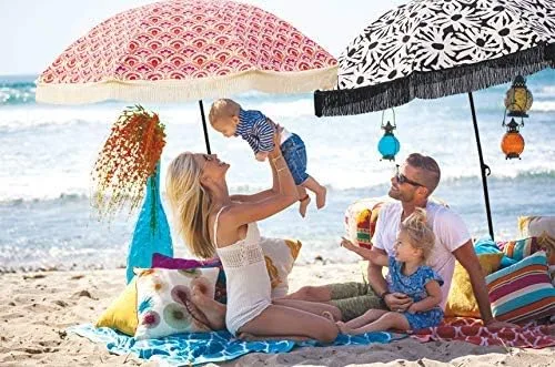 Miniatura 8 de Sombrilla de playa para arena, resistente al viento, con bolsa de anclaje de arena, portátil, flecos, bolsa de mezclilla, cuenta con parte inferior