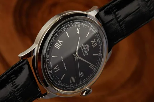 Miniatura 9 de Orient Bambino Ver. 2' Reloj de vestir automático japonés de acero inoxidable y cuero para hombre