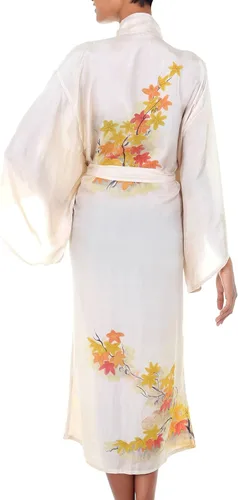 Miniatura 2 de NOVICA Bata de seda floral hecha a mano color beige Golden Island Beige