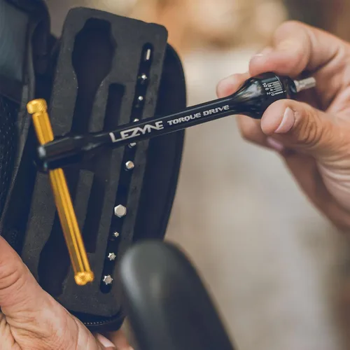 Miniatura 4 de LEZYNE Multiherramienta para bicicleta de accionamiento de torque, aluminio mecanizado CNC, sujeción magnética, 11 brocas intercambiables, cabezal