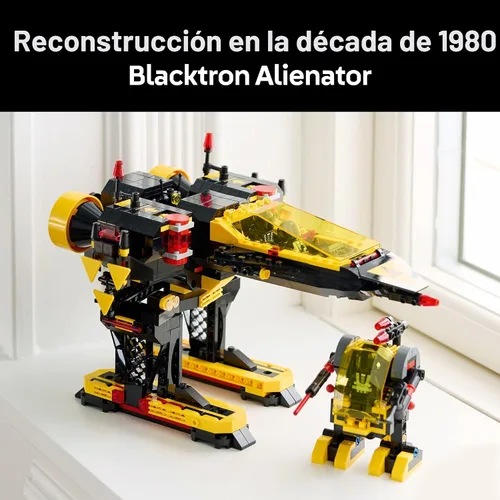 Miniatura 6 de LEGO Icons Blacktron Renegade - Kit de bricolaje para adultos de 18+ años - Bloques de construcción para hombres y mujeres - Set coleccionable