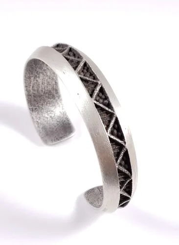 Miniatura 8 de Pulsera Navajo de plata de ley hecha a mano con diseño de Tufa Cast Stacker Firmado por Monty Claw