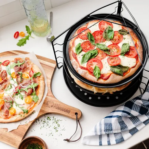 Miniatura 6 de Chef Pomodoro Juego de pizza para hornear con 3 bandejas para pizza y estante para pizza, (sartenes de 11 pulgadas), bandejas perforadas